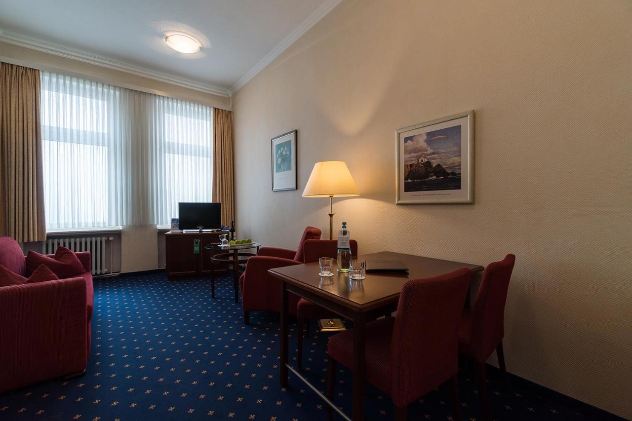 Strandhotel Ostfriesenhof 博尔库姆 外观 照片