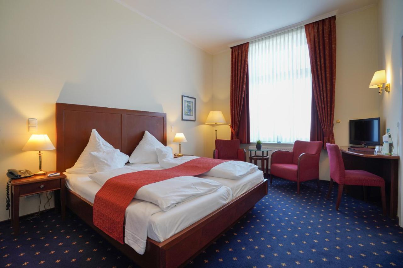 Strandhotel Ostfriesenhof 博尔库姆 外观 照片